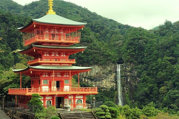 Kumano Kodo Daimon-zaka Walk to Nachi Waterfall: Pilgrimage, Pagoda & Purification photo 2
