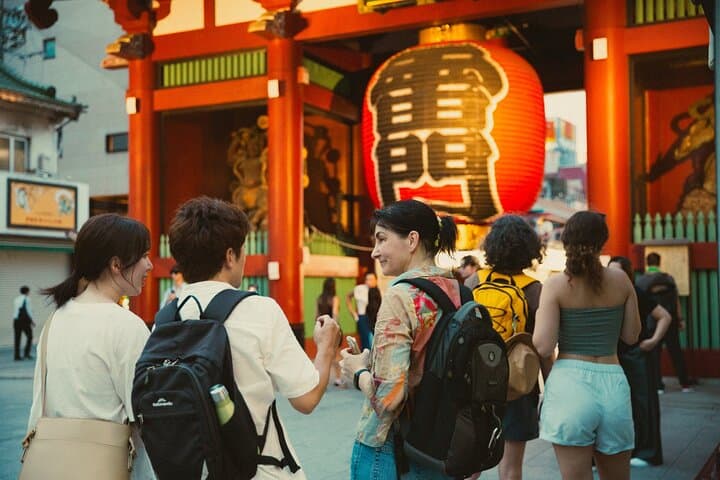 Tokyo Private Custom Full-Day Walking Tour — Top Sights in One Day photo 3