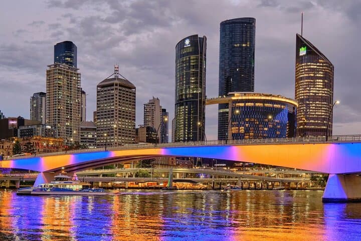 Brisbane River City Walking Tour — History, Culture & South Bank Stroll