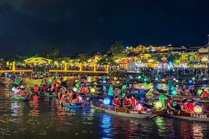 Central Vietnam 4-Day Highlights: Da Nang, Hoi An & Hue Itinerary photo 6