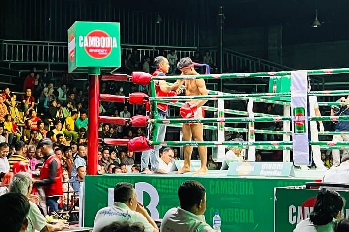 Ringside in Phnom Penh: VIP Kun Khmer Boxing Show with Tuktuk Pickup photo 4