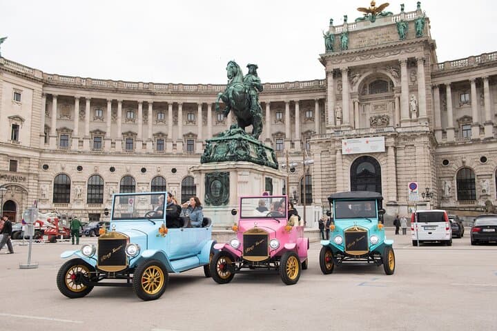 Vienna in an Electric Oldtimer: 1-Hour Ringstrasse Highlights Tour photo 2