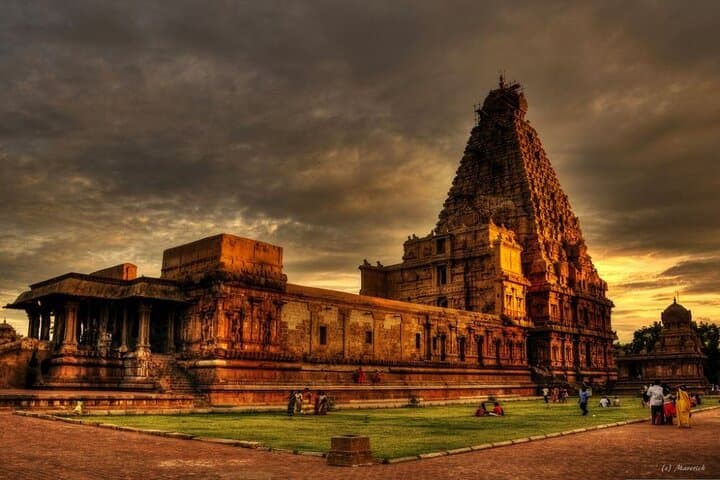 Unveiling South India: Heritage and Spiritual Odyssey photo 6