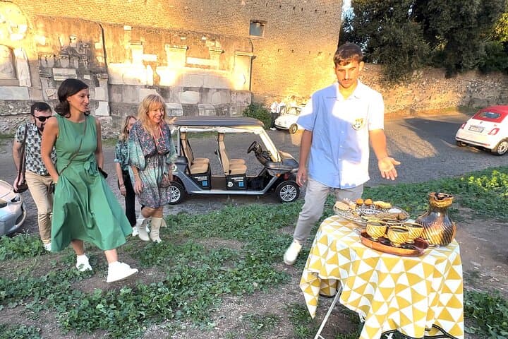 Appian Way & Ancient Roman Culinary Golf-Cart Tour in Rome photo 2