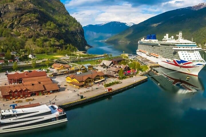 Flåm Fjord Explorer: Customize Your Day Trip from Bergen
