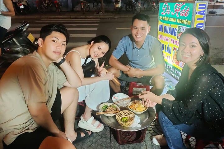 Hoi An Street Food Walking Tour: Best Local Eats & Evening Stroll photo 5