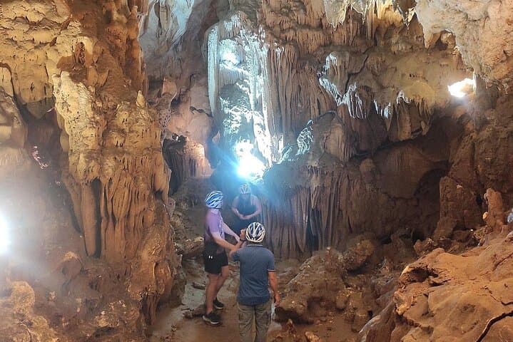 2-Day Mai Chau and Pu Luong Nature Reserve Adventure: Rice Terraces, Karst Passes & Local Life photo 5