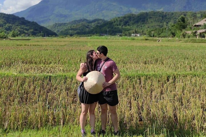 2-Day Mai Chau and Pu Luong Nature Reserve Adventure: Rice Terraces, Karst Passes & Local Life photo 6