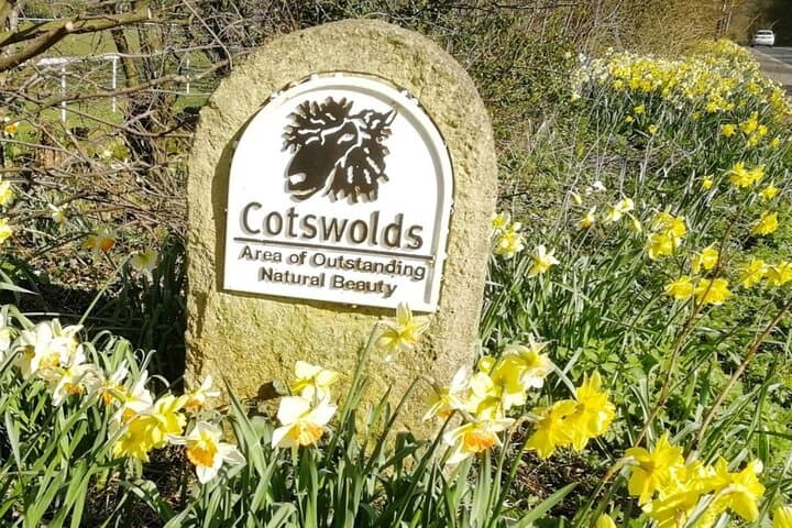South Cotswolds Private Day Tour from Bath — Castle Combe & Hidden Villages photo 6