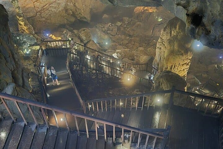 Phong Nha Cave Day Trip: Paradise Cave & Phong Nha Water Cave Experience