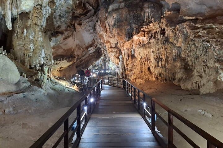 Phong Nha Cave Day Trip: Paradise Cave & Phong Nha Water Cave Experience photo 5