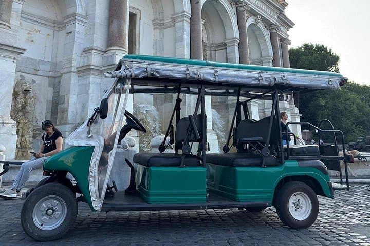 Effortless Rome Golf Cart Tour: Colosseum, Trastevere & Gianicolo Views photo 1