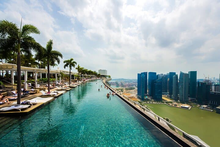 Singapore Deluxe City Pass: Top Attractions, Flyer & Gardens Guide photo 2