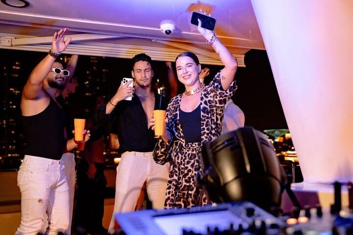Dubai Superyacht Party: Live DJ, Open Bar & Dinner Cruise photo 5