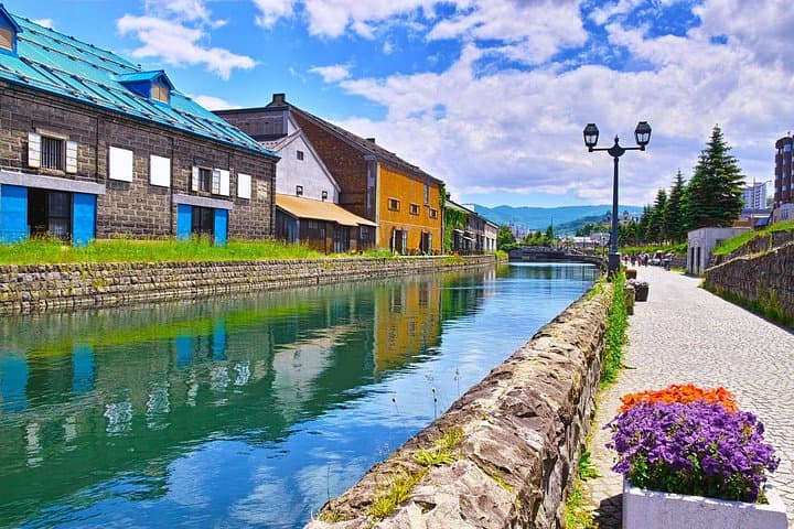 Private Otaru Shore Tour: Canal Walk, Glass-Blowing & Blue Cave Cruise photo 1