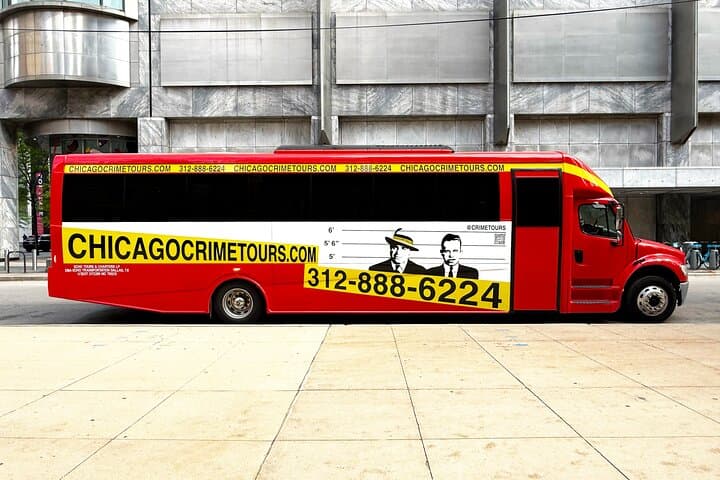 Chicago Crime and Mob Bus Tour: Prohibition-Era Sites, Capone Stories & River Views photo 2