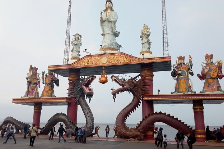Surabaya Shore Tour: Waterfall, Jawi Temple & City Highlights photo 5
