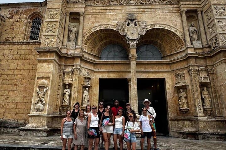 Santo Domingo Day Trip from Punta Cana: Colonial History and Los Tres Ojos