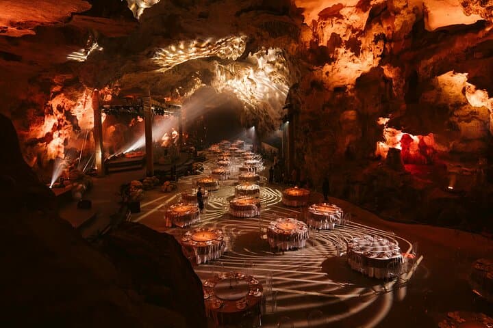 Halong Bay Luxury Day Cruise: Sung Sot Cave, Titov Island & Luon Cave Kayak photo 2
