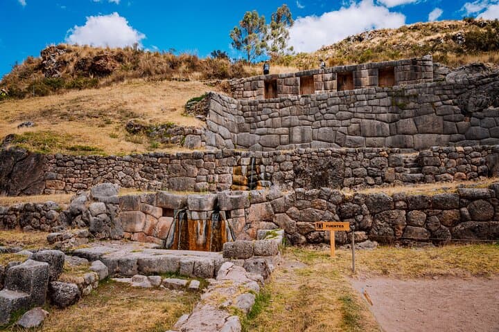 Half-Day Cusco Inca Sites: Qoricancha, Sacsayhuamán & Tambomachay photo 2