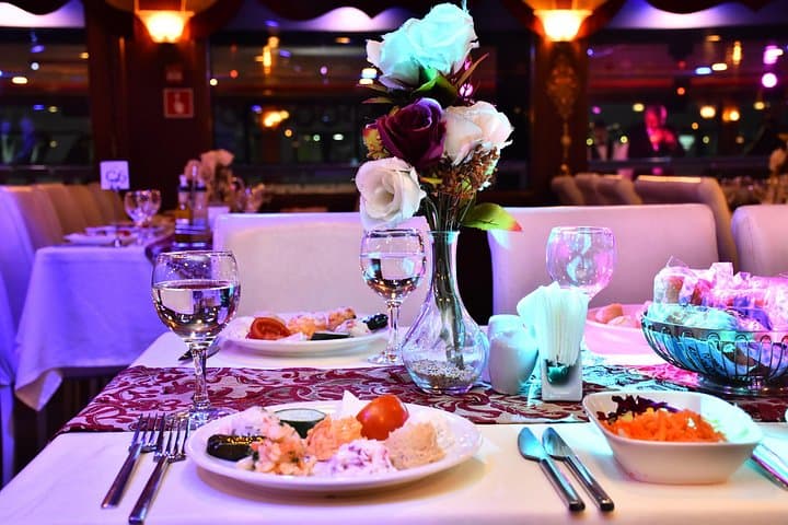 Istanbul Bosphorus Dinner Cruise with Turkish Show: Evening Cruise Between Europe and Asia photo 3