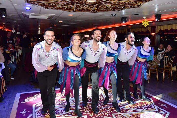 Bosphorus Dinner Cruise with Turkish Night Show — 3-Hour Istanbul Cruise photo 5