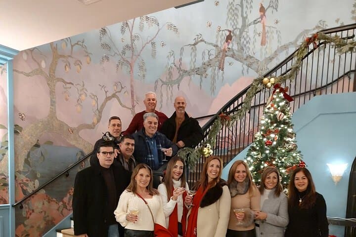 Newport Foodies Winter Stroll: A Culinary Journey Through History photo 4