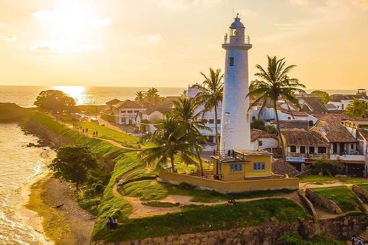 Galle Private Day Tour: Forts, Beaches & Coastal Culture from Kalutara photo 1