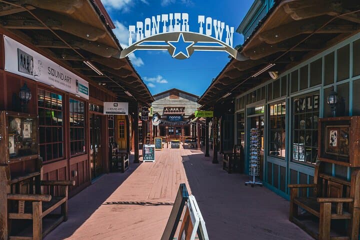 Scottsdale Art & Desert Walking Tour — Self-Guided Guide photo 6