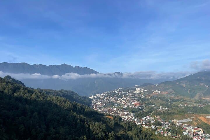 Sapa Half-Day Private Walking Tour: Easy Scenic Walks to Ham Rong & Muong Hoa photo 4