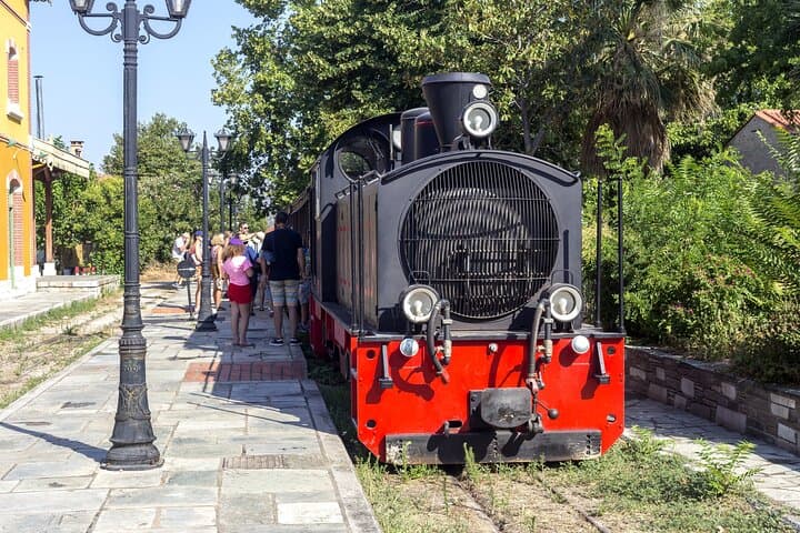 Pelion Private Tour from Volos: Vizitsa, Milies & Olive Oil Tasting photo 3