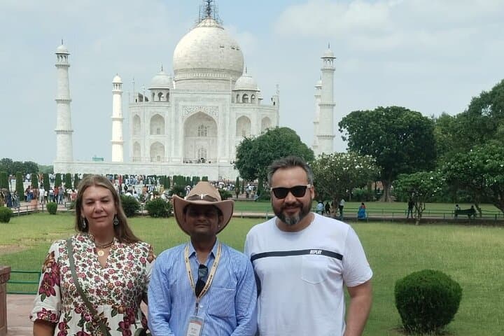 Taj Mahal Day Tour from Delhi — Private Guided Visit to Agra photo 2