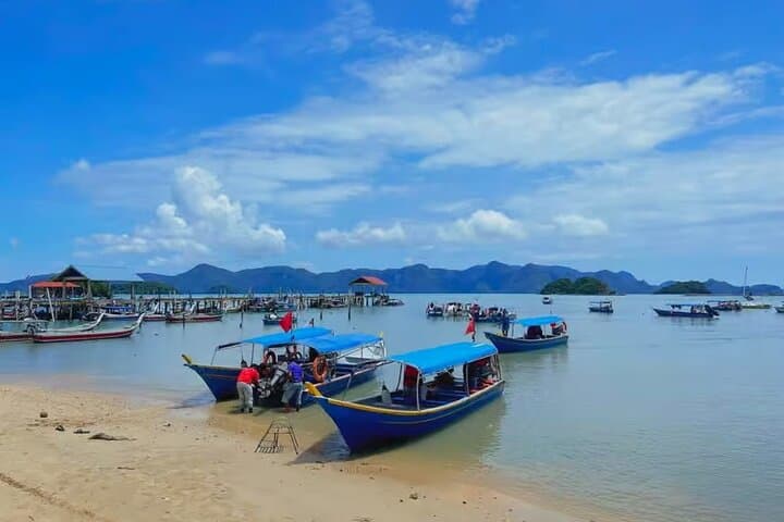 Langkawi Island Hopping: Dayang Bunting, Beras Basah & Eagle Watching