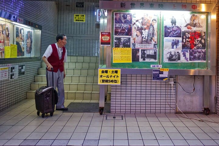 Osaka Photography Workshop: Capture Dotonbori, Shinsekai and Castle Views photo 6