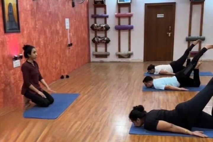 Yoga with Tejaswini in Jodhpur: Authentic Hatha, Pranayama & Meditation photo 2
