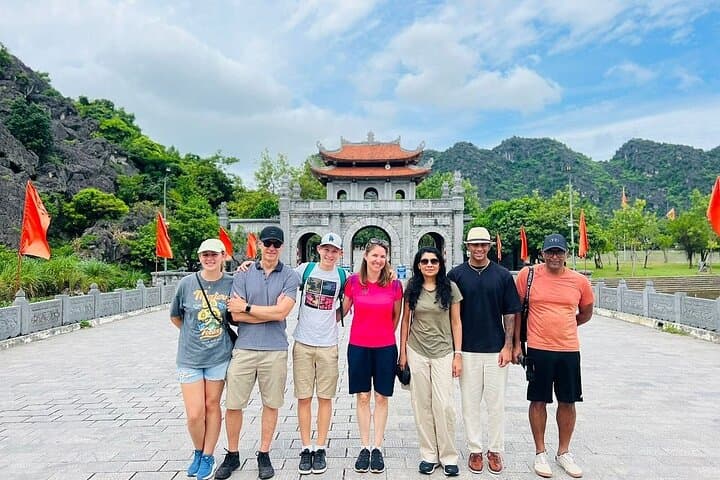 Hanoi to Ninh Binh Day Trip: Hoa Lu, Tam Coc & Mua Cave Small-Group Tour