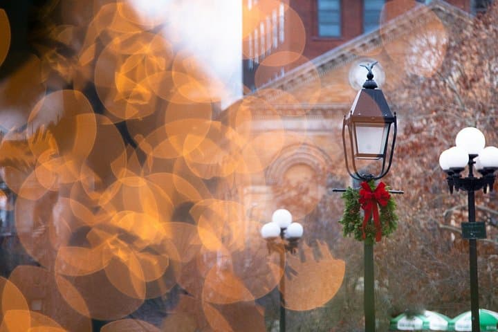 New York Christmas Lights Walking Tour — Rockefeller Tree, Fifth Avenue & Bryant Park photo 4