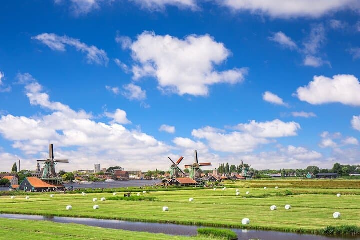 Private Day Tour to Zaanse Schans, Edam, Volendam & Marken from Amsterdam photo 6
