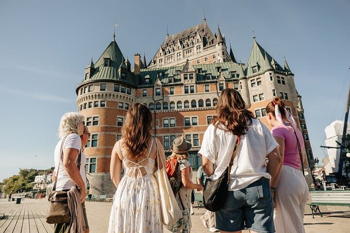 Old Quebec Classique Walking Tour with Funicular — Historic Two-Hour City Stroll