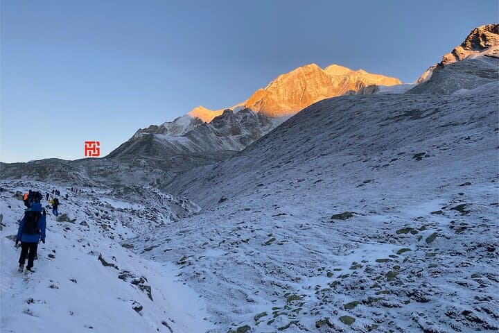 Manaslu Circuit Trek: Classic 14-Day Himalayan Loop Over Larkya La photo 5