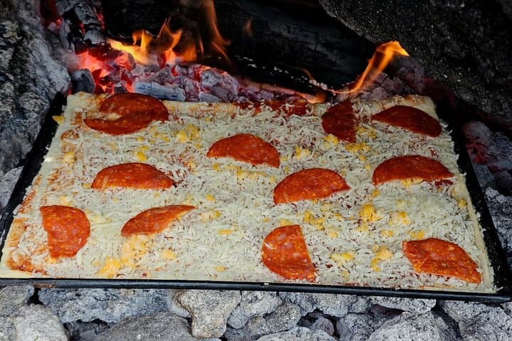 Pacaya Volcano Hike and Pizza Experience: Hike, History & Volcano-Top Pizza photo 4