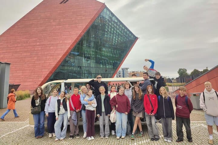 Gdansk Golf Cart City Tour: Live Audio Buggy Through Old Town & Shipyard photo 3