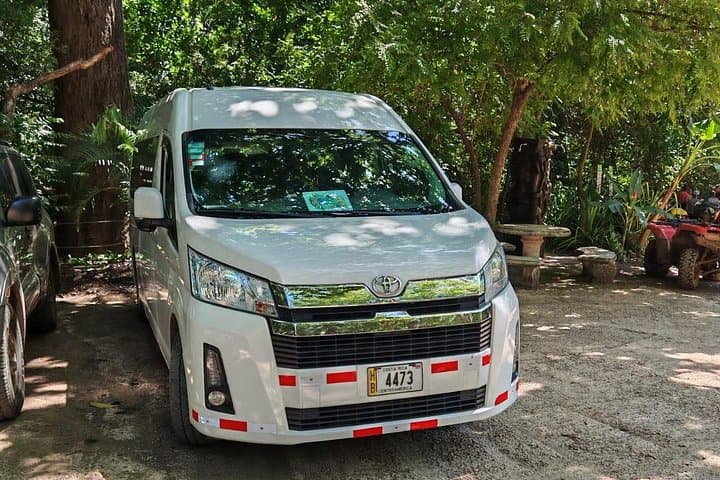 Private Airport Transfer LIR — Smooth Rides to Liberia, Papagayo & Playas del Coco photo 2