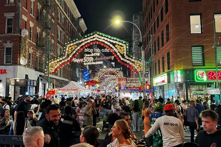 NYPD-Led Mafia & Little Italy Food Walking Tour in NYC photo 1