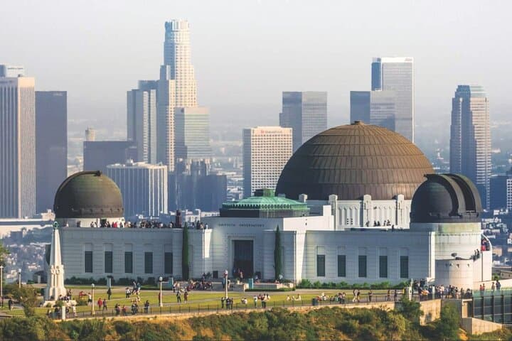 Deluxe Grand Tour of LA: Hollywood, Beverly Hills & Santa Monica Beach Tour photo 4