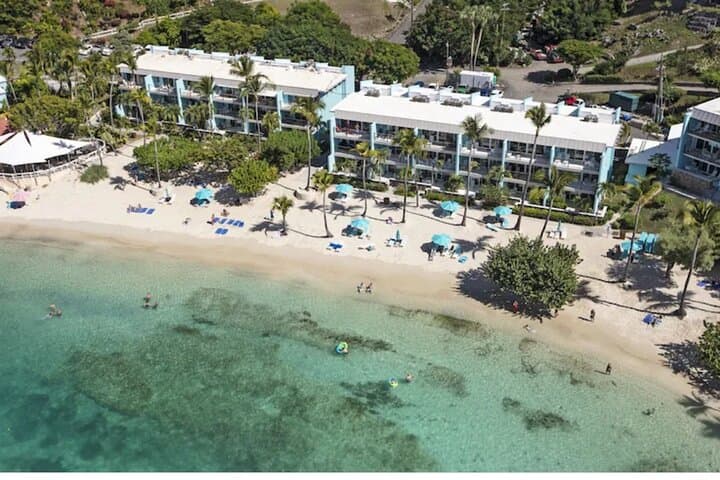 Private Roundtrip Transfer St Thomas: Airport & Cruise Port to Charlotte Amalie photo 3