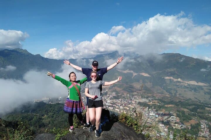 One-Day Sapa Hiking: Ham Rong, H'Mong Villages & Ta Van Terraces photo 1