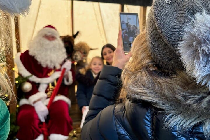 Christmas with the Alpacas at Wetley Moor Alpacas — Festive Family Farm Experience near Stoke-on-Trent
