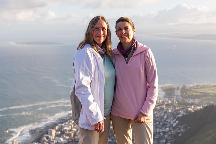 Table Mountain Sunrise Hike with Adventure Photographer — Cape Town Views & Pro Photos photo 4