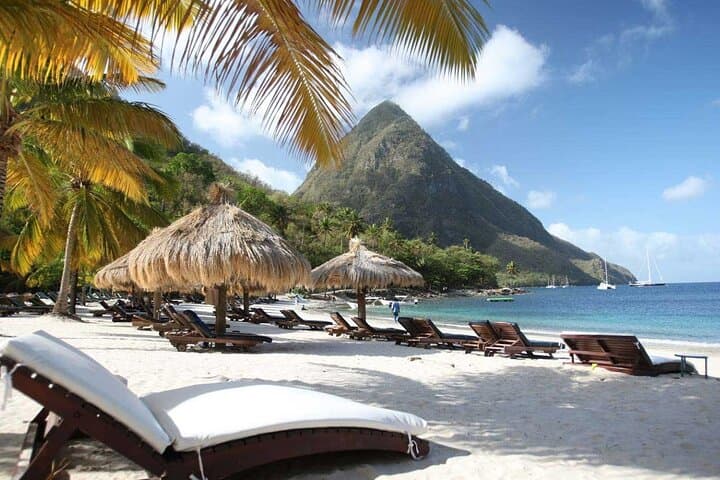 Private Soufrière Scenic Tour: Sugar Beach Snorkeling & Sulphur Mud Baths photo 5